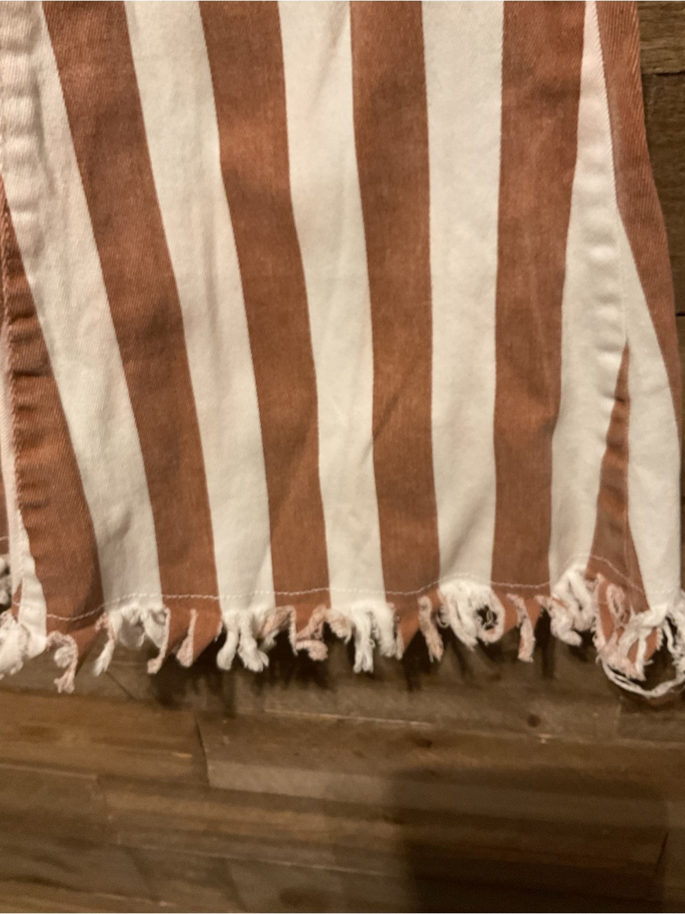 Blue B. Collection Brown White Stripe Flare Jeans Raw Hem Women’s Size Small EUC - Picture 3 of 3
